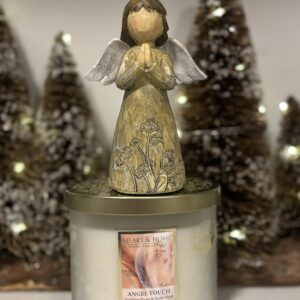 Engill fylgir frítt með ilmkerti